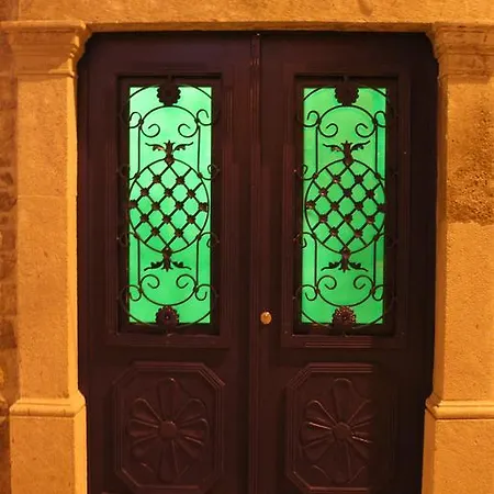 Lusin فندق 2*